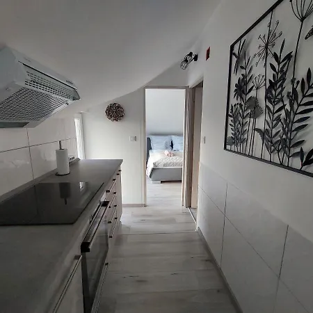 Ardo Elmenybirtok Apartment