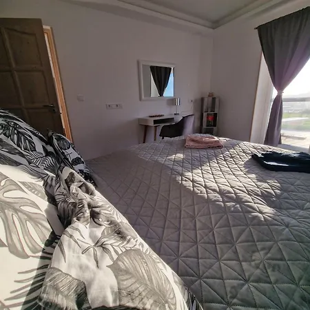 Ardo Elmenybirtok Apartment Balatonederics