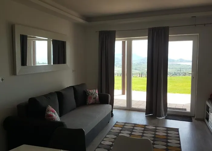 Ardo Elmenybirtok Apartment *