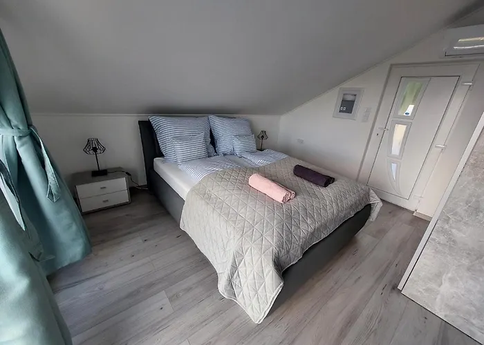 Lägenhet Ardo Elmenybirtok Balatonederics